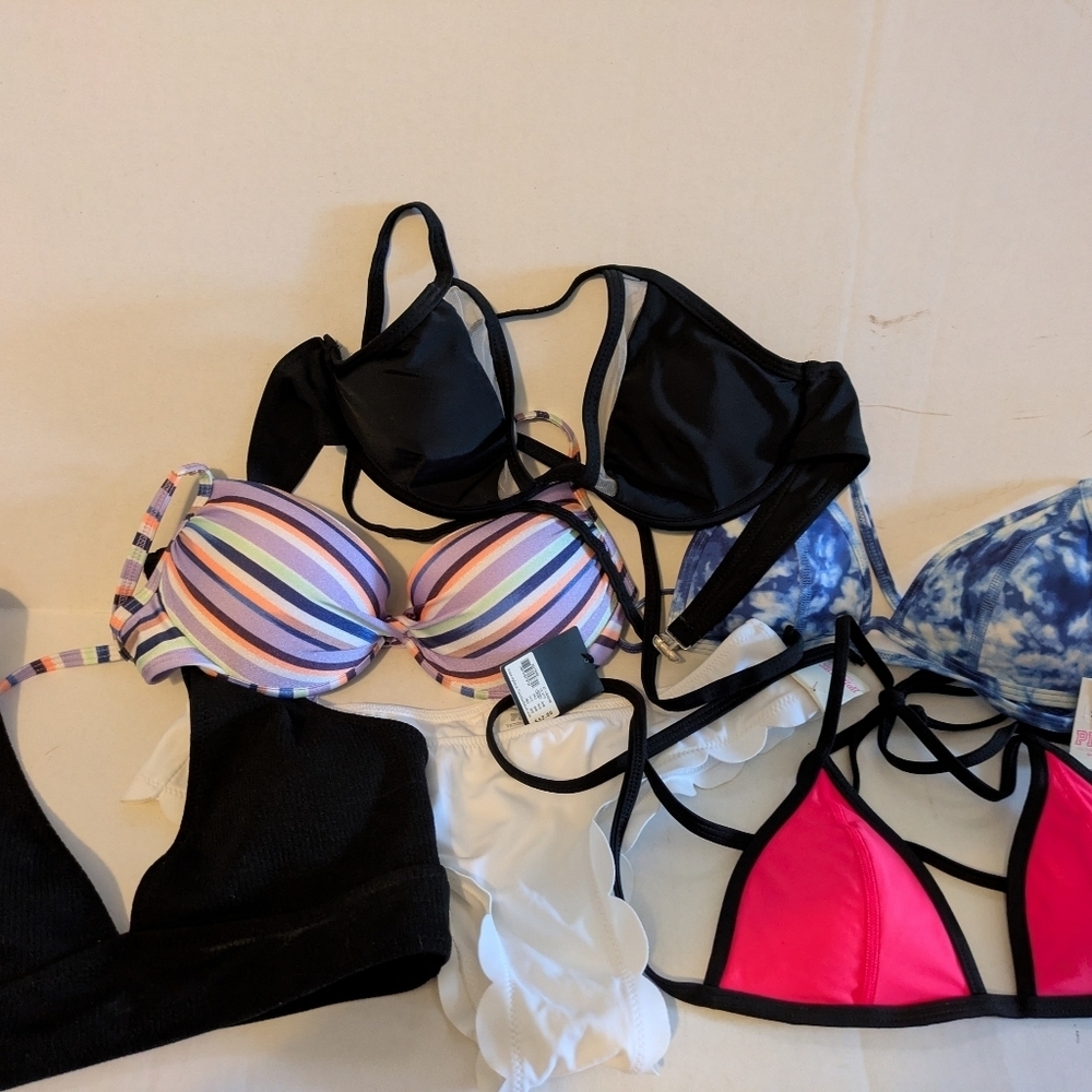 Victoria Secret And No Brand Mix Lot Bikini Tops And Bottom. Mixed Sizes.